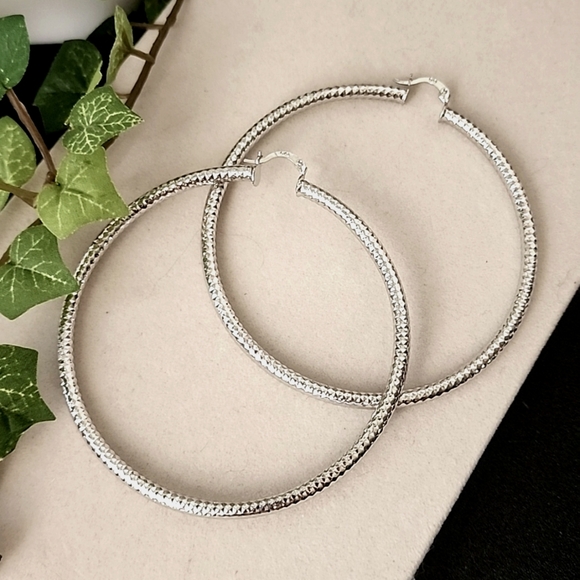 Silver Hoop Earrings Gold Filled Diamond Cut Design - Picture 1 of 5